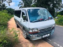 Toyota Dolphin Super Gl Touch Ac 2002 Van