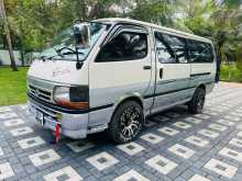https://riyasewana.com/uploads/toyota-dolphin-super-1994-313511412274.jpg