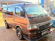 Toyota Dolphin 1999 Van