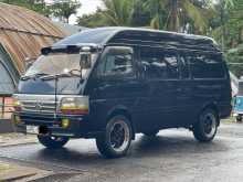 Toyota Dolphin Super Long 2002 Van