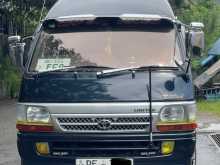 Toyota Dolphin Super Long 2002 Van