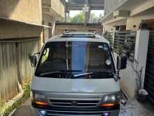 Toyota Dolphin Super GL 172 1999 Van