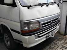 Toyota Dolphin119 1992 Van