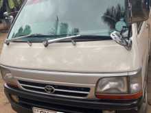 Toyota Dolphin 103 1996 Van