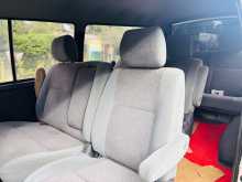 https://riyasewana.com/uploads/toyota-dolphine-113-1994-2618443612084.jpg