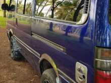 https://riyasewana.com/uploads/toyota-dolphine-1996-821414312373.jpg