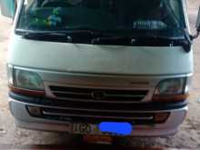 Toyota Dolphin 1997 Van