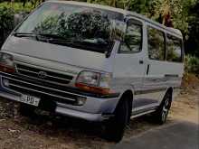 Toyota Dolphin LH172 1997 Van