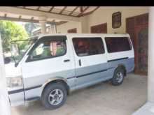 Toyota DolphinLH113 1991 Van