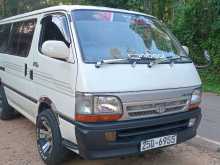Toyota Dolphin 102 1997 Van
