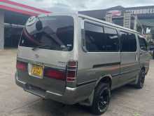 Toyota Dolphin 113 1996 Van