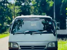 Toyota Dolphin 113 1994 Van