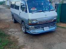 Toyota Dolphin 1993 Van