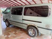 Toyota Dolphin 1992 Van