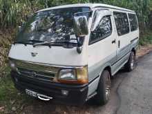 Toyota Dolphin 1993 Van