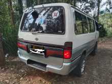 https://riyasewana.com/uploads/toyota-dolpin-1993-110311012932.jpg