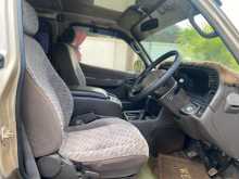 https://riyasewana.com/uploads/toyota-dolpin-1993-248104512553.jpg