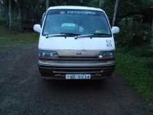 Toyota Dolphin 1994 Van