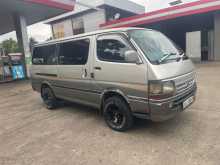 Toyota Dolphin 1996 Van