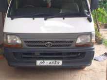 Toyota Dolphin Hiace 1993 Van