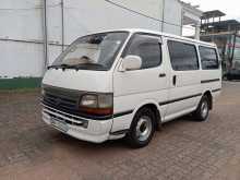 Toyota Dolpin Kota LH102 1989 Van