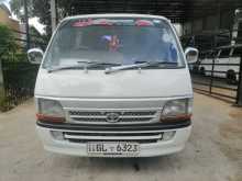 Toyota Dolphin LH 103 1996 Van