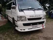 Toyota Dolphin LH 110 1990 Van