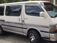 Toyota Dolphin LH113 1995 Van