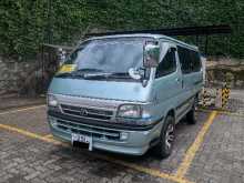 Toyota Dolphin LH103 1993 Van