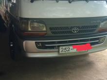 Toyota Dolphin LH113 1995 Van