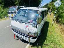 Toyota Dolphin LH113 1997 Van