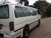 Toyota Dolphin LH172 2002 Van