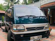 Toyota Dolphin Super Gl 172 2001 Van