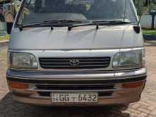 Toyota DOLPINE 1998 Van