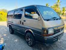 Toyota Dolphin LH119 1991 Van
