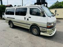 Toyota Dolphin LH113 Long 1993 Van