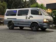 Toyota Dolphin LH113 Long 1995 Van