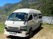 Toyota Dolphin Super Long 2000 Van