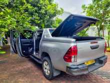 https://riyasewana.com/uploads/toyota-double-cab-12160853542.jpg
