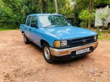 Toyota Double Cab 1989 Pickup