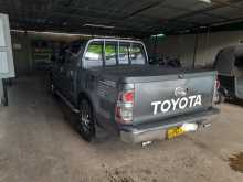 https://riyasewana.com/uploads/toyota-double-cab-4161227284.jpg