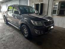 Toyota Double Cab 2015 Pickup