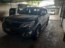 https://riyasewana.com/uploads/toyota-double-cab-4161227862.jpg