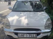 Toyota Duet 2000 Car