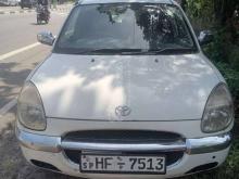 Toyota Duet 2000 Car