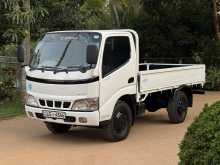 Toyota Dutro 2004 Lorry