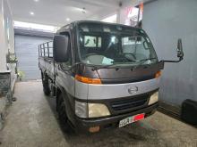 Toyota Dutro 2000 Lorry