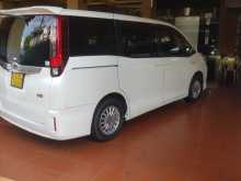 Toyota Noah 2015 Van