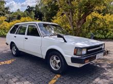 Toyota DX Wagon KE74 1985 Car