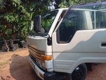 Toyota Dyna 1992 Crew Cab